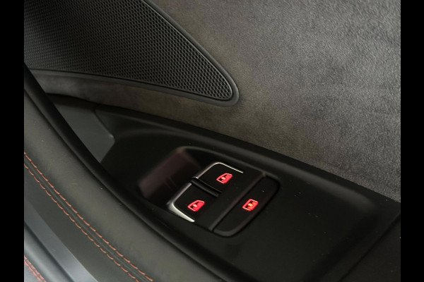 Audi S8 4.0 TFSI S8 plus quattro Pro Line+ | keramisch | Carbon | pano | alcantara hemel