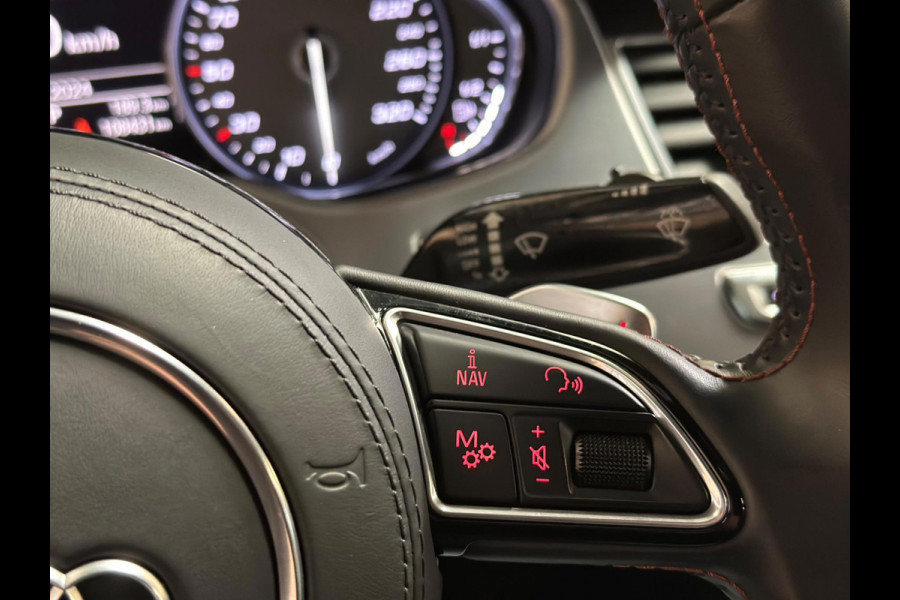 Audi S8 4.0 TFSI S8 plus quattro Pro Line+ | keramisch | Carbon | pano | alcantara hemel