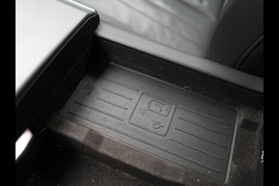 Audi A6 Avant 50 TFSI e quattro Proline Plug In Hybrid 300pk Dealer O.H PHEV | Adaptive Cruise | Camera | Keyless | Lederen Sportstoelen Verwarmd | Apple Carplay | Navigatie | Front Assist | Virtual | DAB | 19"L.M |