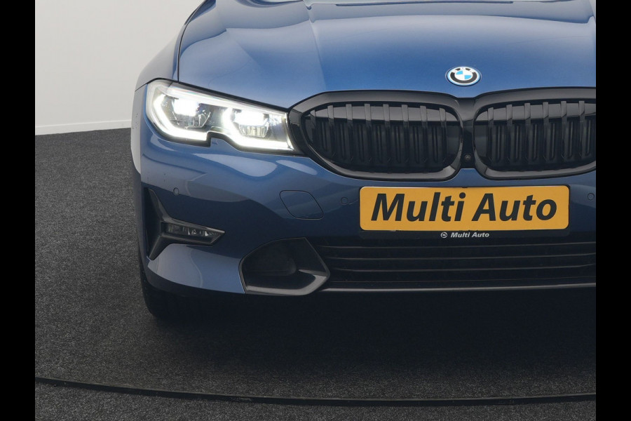 BMW 3 Serie Touring 320e Sportline Plug In Hybrid 204pk Dealer O.H PHEV | Trekhaak Af Fabriek | Panodak | Laser LED | Head Up | 360 Camera | Lederen Sportstoelen Verwarmd | Keyless | Navigatie | Blis | Virtual | DAB |