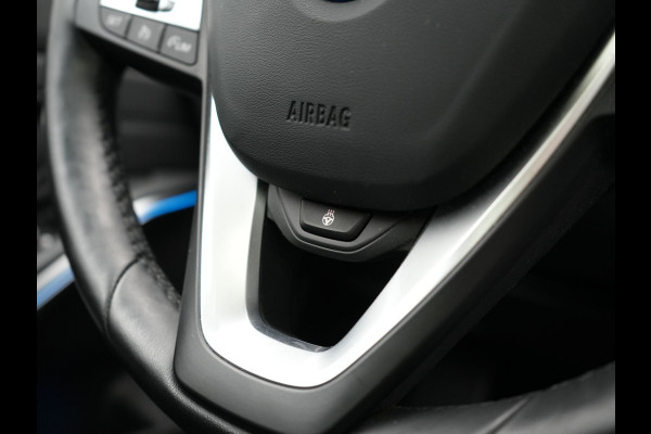 BMW 3 Serie Touring 320e Sportline Plug In Hybrid 204pk Dealer O.H PHEV | Trekhaak Af Fabriek | Panodak | Laser LED | Head Up | 360 Camera | Lederen Sportstoelen Verwarmd | Keyless | Navigatie | Blis | Virtual | DAB |