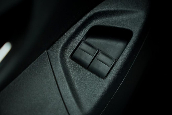 Citroën C1 1.2 PureTech Airscape Shine / Cabrio / Clima / Cruise