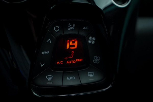 Citroën C1 1.2 PureTech Airscape Shine / Cabrio / Clima / Cruise