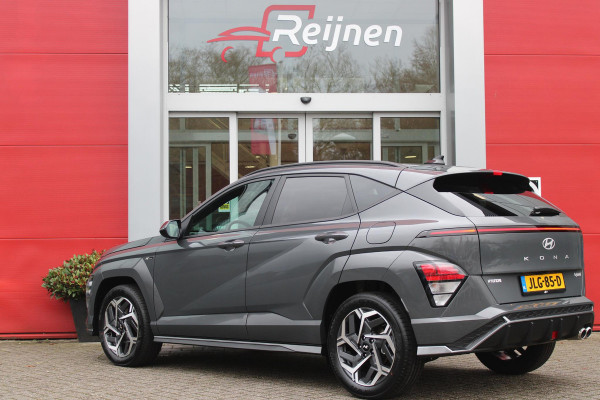 Hyundai Kona 1.6 GDI 130PK HEV N LINE | *NIEUWE AUTO!* | NAVIGATIE | DRAADLOZE APPLE CARPLAY/ANDROID AUTO | ADAPTIVE CRUISE CONTROL | CLIMATE CONTROL | DODEHOEK DETECTIE | DRAADLOZE TELEFOONLADER |  18" LICHTMETALEN VELGEN | ACHTERUITRIJ CAMERA | PARKEERSENSOREN VOOR EN ACHTER | KEYLESS ENTRY/START | DAB+ RADIO | ELEKTRISCH BEDIENBARE ACHTERKLEP | SFEER VERLICHTING | FULL LED KOPLAMPEN |