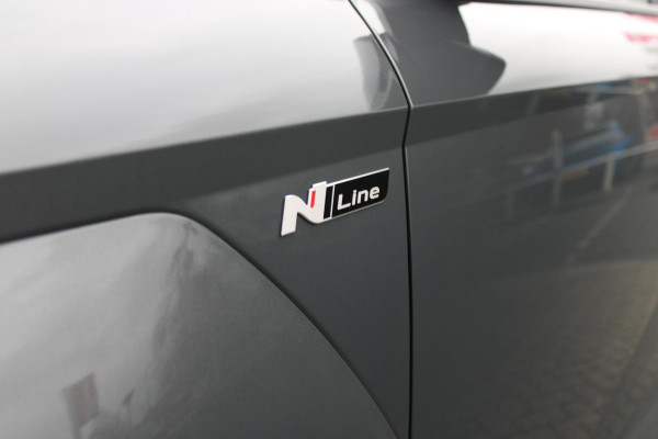 Hyundai Kona 1.6 GDI 130PK HEV N LINE | *NIEUWE AUTO!* | NAVIGATIE | DRAADLOZE APPLE CARPLAY/ANDROID AUTO | ADAPTIVE CRUISE CONTROL | CLIMATE CONTROL | DODEHOEK DETECTIE | DRAADLOZE TELEFOONLADER |  18" LICHTMETALEN VELGEN | ACHTERUITRIJ CAMERA | PARKEERSENSOREN VOOR EN ACHTER | KEYLESS ENTRY/START | DAB+ RADIO | ELEKTRISCH BEDIENBARE ACHTERKLEP | SFEER VERLICHTING | FULL LED KOPLAMPEN |