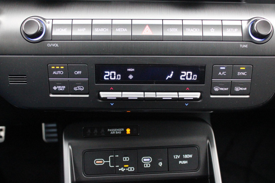 Hyundai Kona 1.6 GDI 130PK HEV N LINE | *NIEUWE AUTO!* | NAVIGATIE | DRAADLOZE APPLE CARPLAY/ANDROID AUTO | ADAPTIVE CRUISE CONTROL | CLIMATE CONTROL | DODEHOEK DETECTIE | DRAADLOZE TELEFOONLADER |  18" LICHTMETALEN VELGEN | ACHTERUITRIJ CAMERA | PARKEERSENSOREN VOOR EN ACHTER | KEYLESS ENTRY/START | DAB+ RADIO | ELEKTRISCH BEDIENBARE ACHTERKLEP | SFEER VERLICHTING | FULL LED KOPLAMPEN |