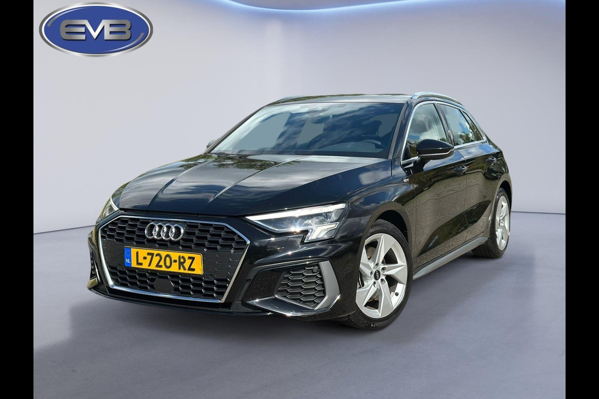 Audi A3 Sportback 30 TFSI S edition, 2 X S-LINE, 1e eigenaar, 1/2 lederen sportinterieur, NL auto met nationale auto pas