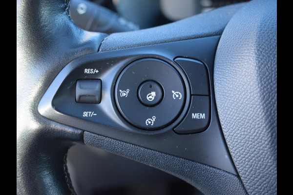 Opel Corsa 1.2 GS Line 100 PK | CLIMATE CONTROL | PARKEERSENSOREN MET CAMERA | STOELVERWARMING | WIT DAK |