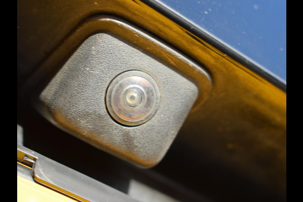 Opel Corsa 1.2 GS Line 100 PK | CLIMATE CONTROL | PARKEERSENSOREN MET CAMERA | STOELVERWARMING | WIT DAK |