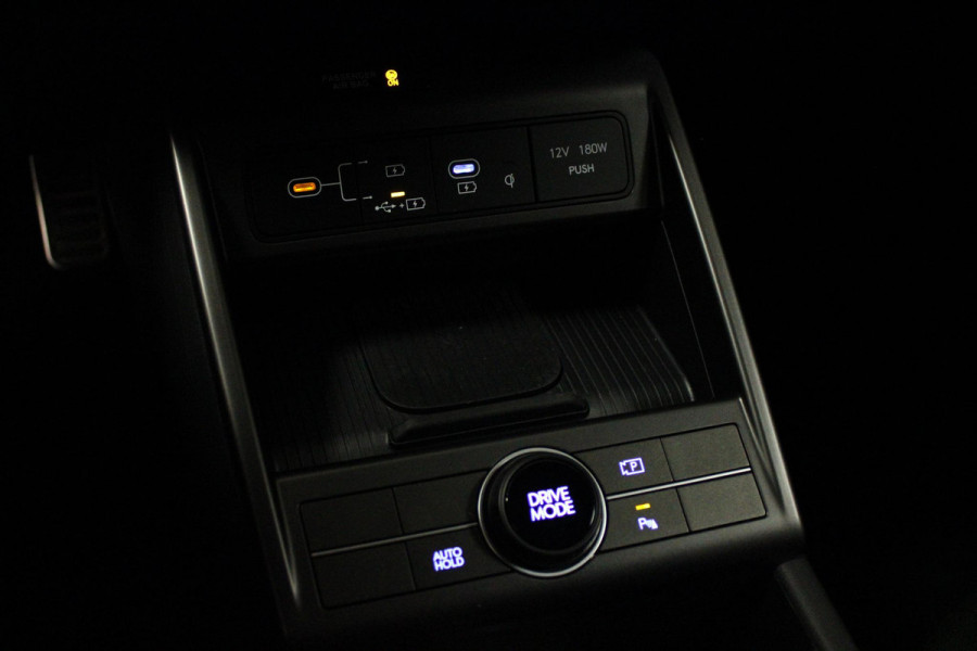 Hyundai Kona 1.6 GDI 130PK HEV N LINE | *NIEUWE AUTO!* | NAVIGATIE | DRAADLOZE APPLE CARPLAY/ANDROID AUTO | ADAPTIVE CRUISE CONTROL | CLIMATE CONTROL | DODEHOEK DETECTIE | DRAADLOZE TELEFOONLADER |  18" LICHTMETALEN VELGEN | ACHTERUITRIJ CAMERA | PARKEERSENSOREN VOOR EN ACHTER | KEYLESS ENTRY/START | DAB+ RADIO | ELEKTRISCH BEDIENBARE ACHTERKLEP | SFEER VERLICHTING | FULL LED KOPLAMPEN |