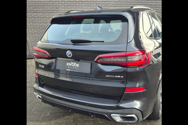 BMW X5 xDrive45e High Executive M Sport / Panoramadak / Achterasbesturing / Head Up Display / Comfortstoel / Driving Assistant Professional / Stuurwielverwarming / Trekhaak / Comforttoegang