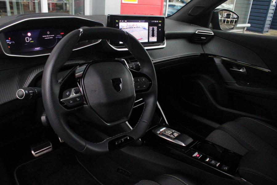 Peugeot 2008 1.2 Hybrid 145PK GT | DRAADLOZE APPLE CARPLAY/ANDROID AUTO | ACHTERUITRIJ CAMERA | KEYLESS ENTRY/START | PARKEERSENSOREN VOOR EN ACHTER | FULL LED KOPLAMPEN | CRUISE CONTROL | DAB+ RADIO | LICHTMETALEN VELGEN 17" | DRAADLOZE TELEFOONLADER |