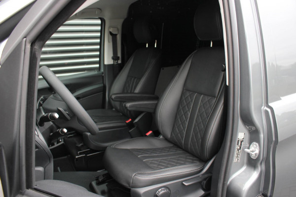 Mercedes-Benz Vito 136PK JB-EDITION FULL BLACK / AMG / SPOILER / VERLAGINGSVEREN / NAVIGATIE / CLIMATE CONTROL / TREKHAAK / CRUISE