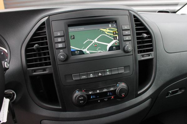 Mercedes-Benz Vito 136PK JB-EDITION FULL BLACK / AMG / SPOILER / VERLAGINGSVEREN / NAVIGATIE / CLIMATE CONTROL / TREKHAAK / CRUISE