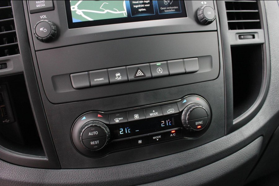 Mercedes-Benz Vito 136PK JB-EDITION FULL BLACK / AMG / SPOILER / VERLAGINGSVEREN / NAVIGATIE / CLIMATE CONTROL / TREKHAAK / CRUISE