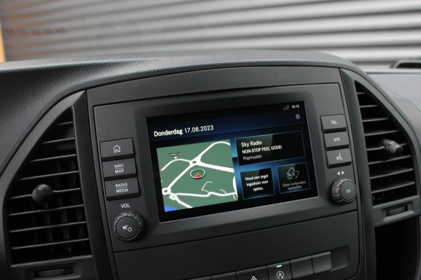 Mercedes-Benz Vito 136PK JB-EDITION FULL BLACK / AMG / SPOILER / VERLAGINGSVEREN / NAVIGATIE / CLIMATE CONTROL / TREKHAAK / CRUISE