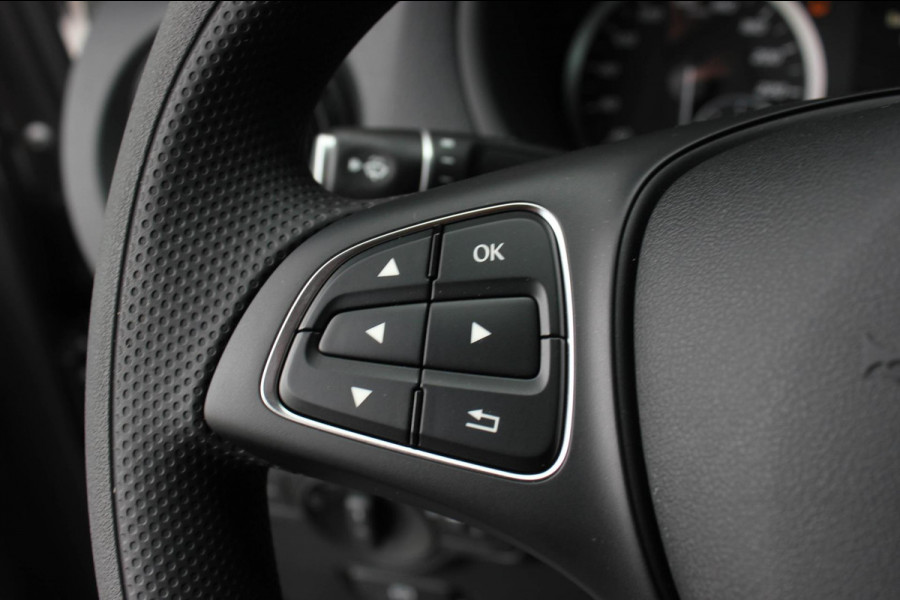 Mercedes-Benz Vito 136PK JB-EDITION FULL BLACK / AMG / SPOILER / VERLAGINGSVEREN / NAVIGATIE / CLIMATE CONTROL / TREKHAAK / CRUISE