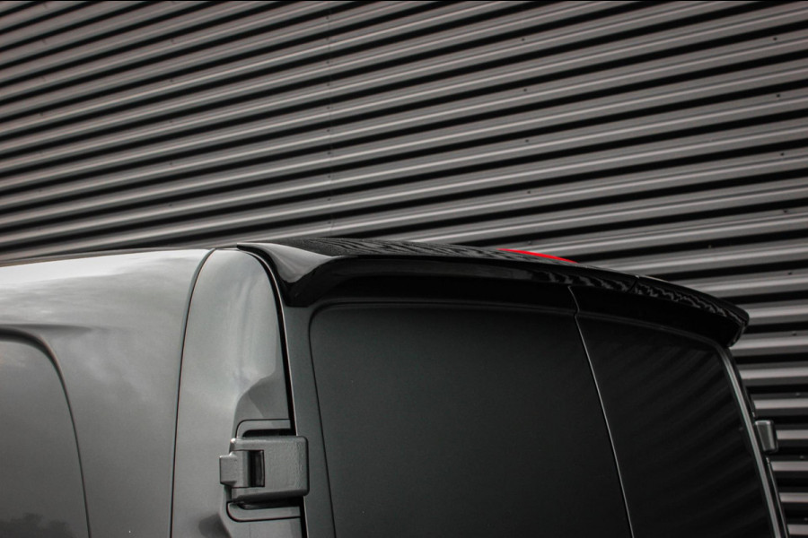 Mercedes-Benz Vito 136PK JB-EDITION FULL BLACK / AMG / SPOILER / VERLAGINGSVEREN / NAVIGATIE / CLIMATE CONTROL / TREKHAAK / CRUISE