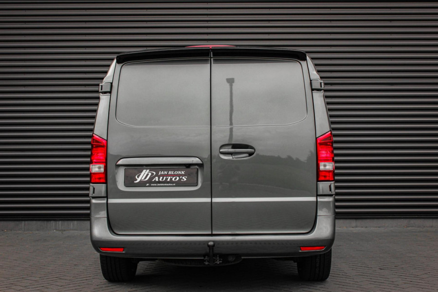 Mercedes-Benz Vito 136PK JB-EDITION FULL BLACK / AMG / SPOILER / VERLAGINGSVEREN / NAVIGATIE / CLIMATE CONTROL / TREKHAAK / CRUISE