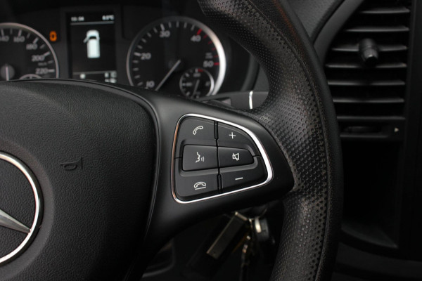 Mercedes-Benz Vito 215PK JB- EDITION FULL BLACK / AMG / SPOILER / VERLAGINGSVEREN / NAVIGATIE / CLIMATE CONTROL / TREKHAAK / CRUIS