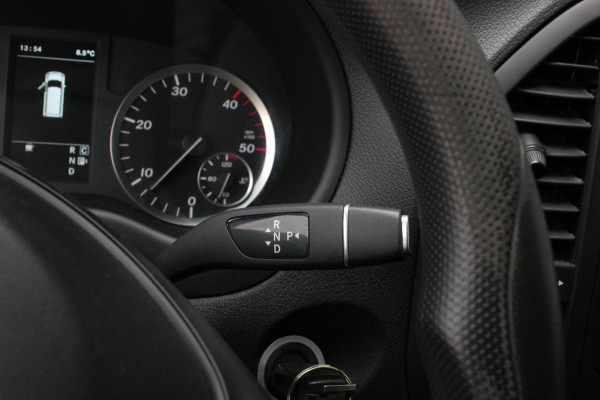 Mercedes-Benz Vito 215PK JB- EDITION FULL BLACK / AMG / SPOILER / VERLAGINGSVEREN / NAVIGATIE / CLIMATE CONTROL / TREKHAAK / CRUIS