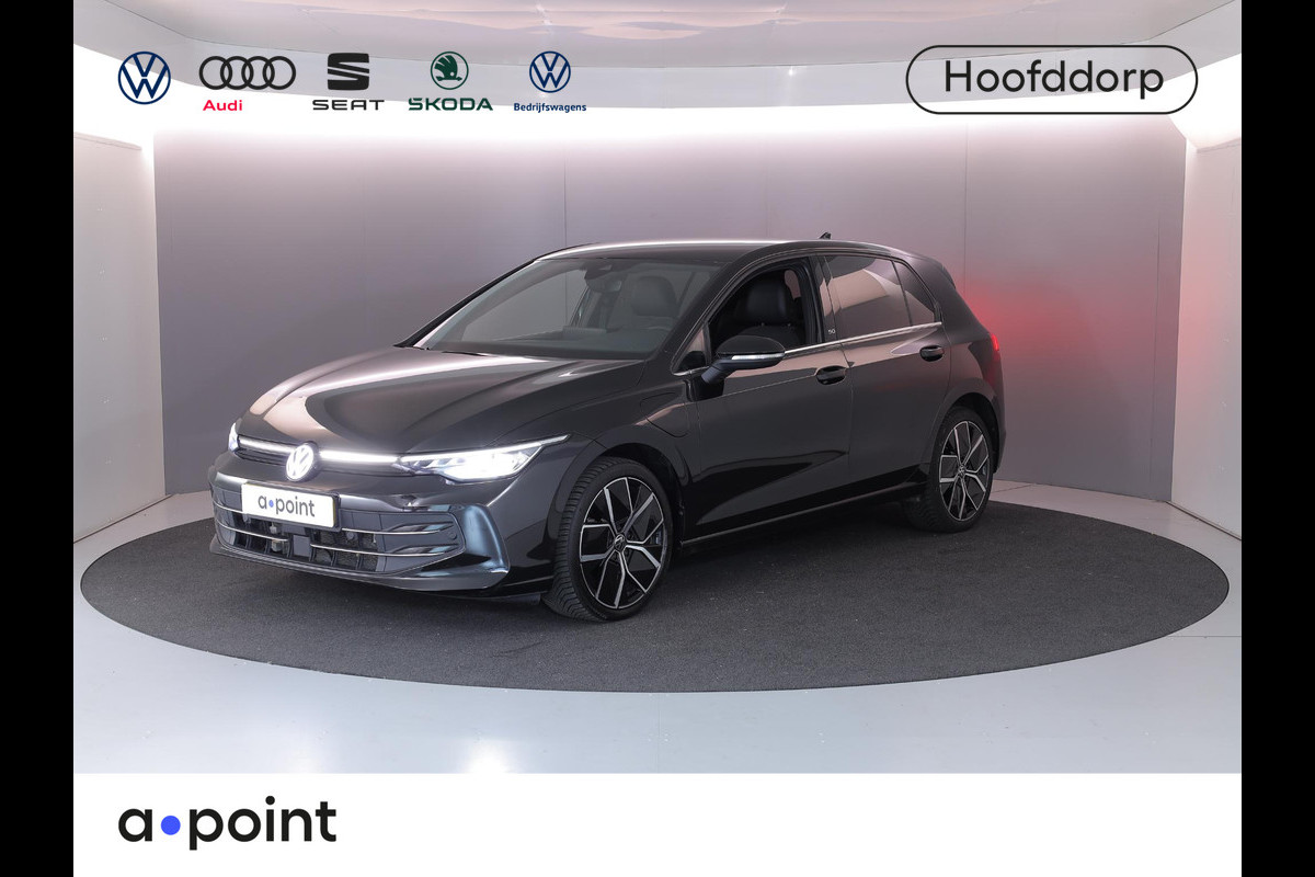 Volkswagen Golf 1.5 eHybrid 50 Edition 204 pk Automaat (DSG) | Verlengde garantie | Navigatie | Parkeersensoren | Achteruitrijcamera | Stoelverwarming | Adaptieve cruise control |