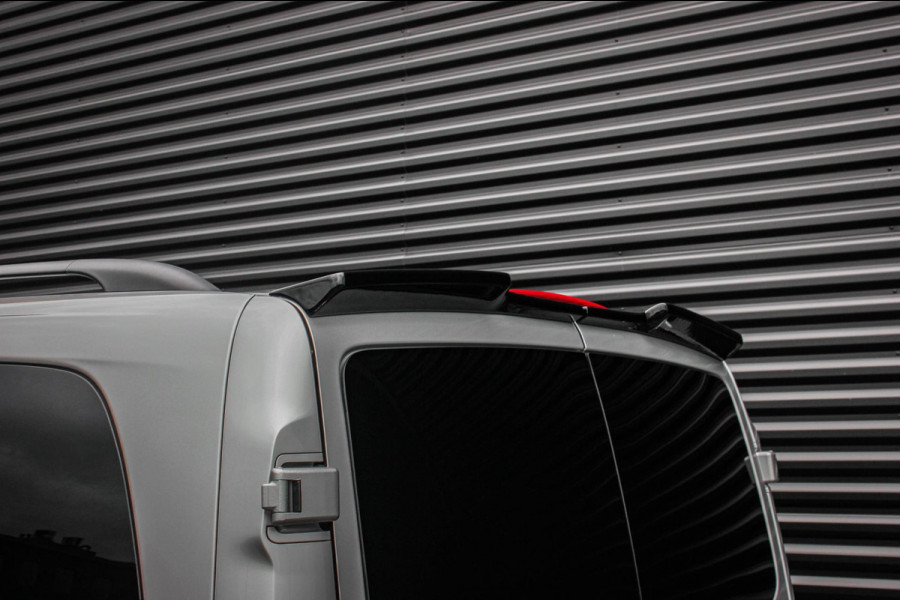 Mercedes-Benz Vito 215PK LANG JB- EDITION FULL BLACK / AMG / SPOILER / VERLAGINGSVEREN / NAVIGATIE / SIDE- BARS / FULL / NAVIGATIE