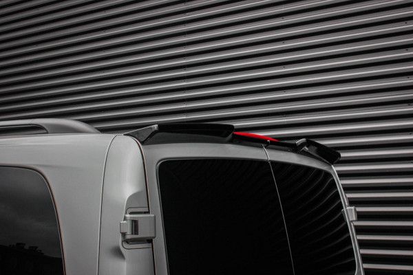 Mercedes-Benz Vito 215PK LANG JB- EDITION FULL BLACK / AMG / SPOILER / VERLAGINGSVEREN / NAVIGATIE / SIDE- BARS / FULL / NAVIGATIE