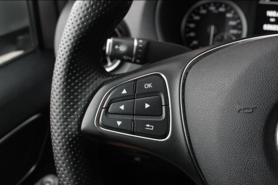 Mercedes-Benz Vito 215PK LANG JB- EDITION FULL BLACK / AMG / SPOILER / VERLAGINGSVEREN / NAVIGATIE / SIDE- BARS / FULL / NAVIGATIE
