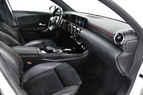 Mercedes-Benz A-Klasse 180 Business Solution AMG