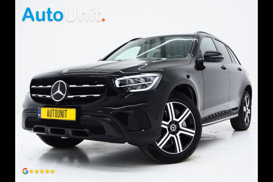 Mercedes-Benz GLC 300e 4MATIC Premium Night Black | Panoramadak | 360 | Keyless | Adaptive Cruise | Treeplanken | Carplay