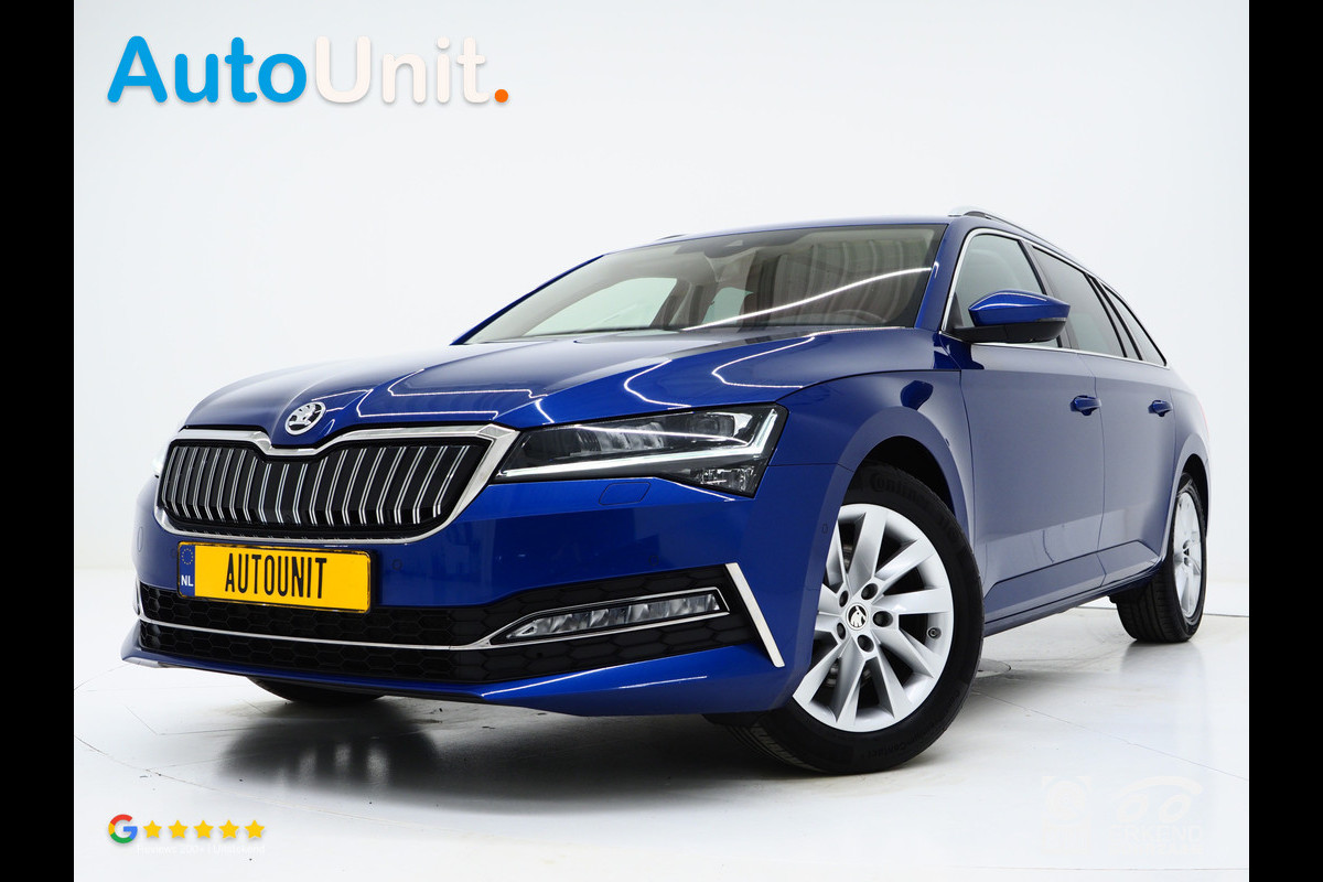 Škoda Superb Combi 1.4 TSI iV Style | Panoramadak | Trekhaak | 360 | Keyless | Adaptive Cruise | Virtual | Carplay