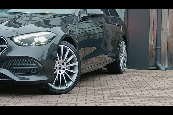 Mercedes-Benz C-Klasse Estate 200 Launch Edition Business Line LED afn. trekhaak Leder Apple-Android Stoelverw. Camera