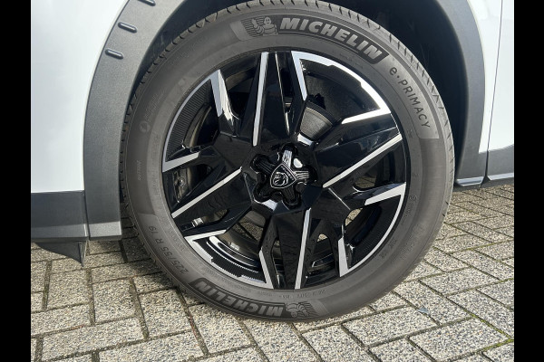 Peugeot 3008 1.2 Hybrid 136 GT | Elektr. achterklep | Adaptive cruise | Camera | Prijs is rijklaar