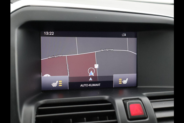 Volvo XC60 2.0 T5 FWD 245 PK POLAR+ PANORAMA | LEDER | TREKHAAK | STOELVERW.