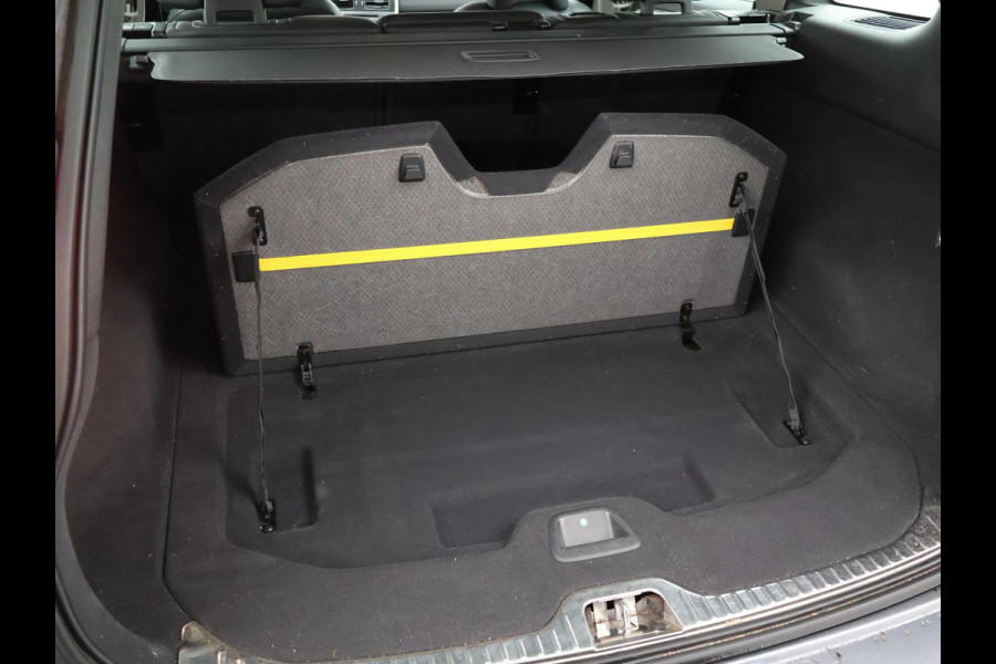 Volvo XC60 2.0 T5 FWD 245 PK POLAR+ PANORAMA | LEDER | TREKHAAK | STOELVERW.