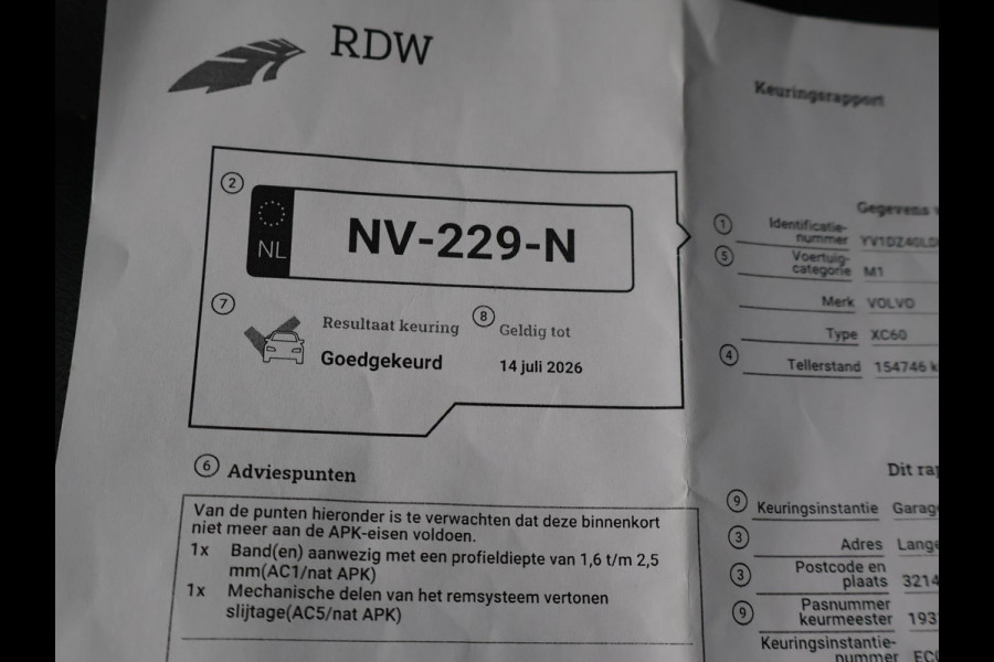 Volvo XC60 2.0 T5 FWD 245 PK POLAR+ PANORAMA | LEDER | TREKHAAK | STOELVERW.