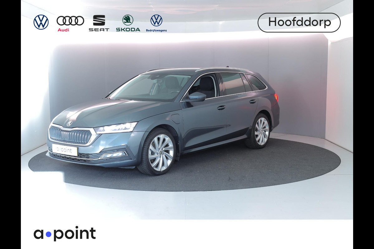 Škoda Octavia Combi 1.4 TSI iV PHEV Business Edition Plus 204pk| Navi| trekhaak| 18'LM-velgen |verwarmde stln+voorruit| SOH 94%