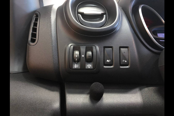 Renault Trafic 2.0 dCi 120 T29 L2H1 Comfort camera | carplay | trekhaak | imperiaal