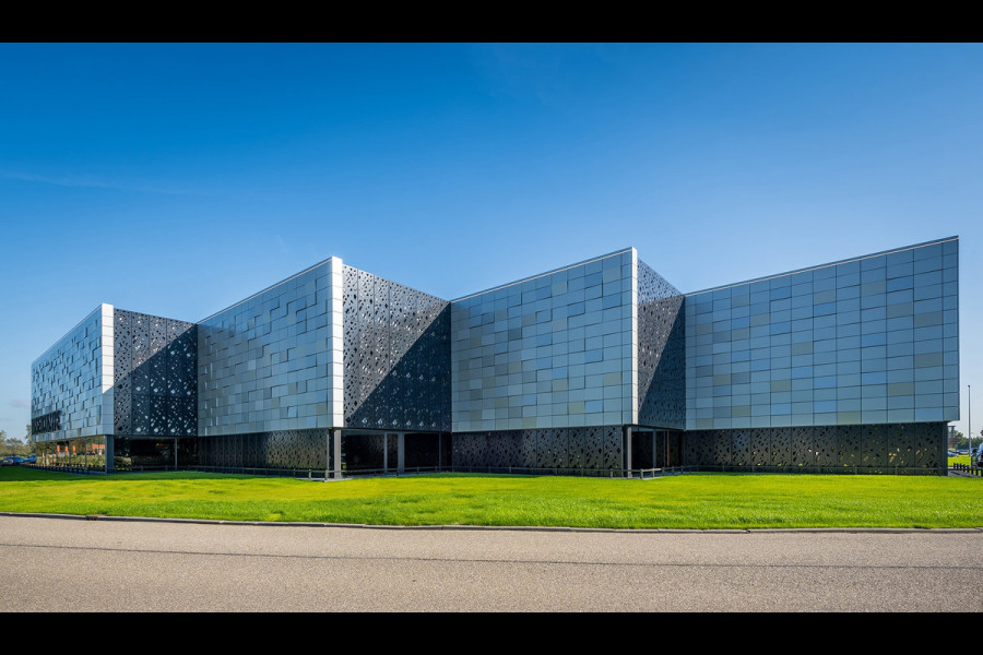 BMW 8 Serie Gran Coupé 840i xDrive High Executive Dravit Grey|Carbon|Achterassturing|Performance stoelen|ACC|B&W|Full Options