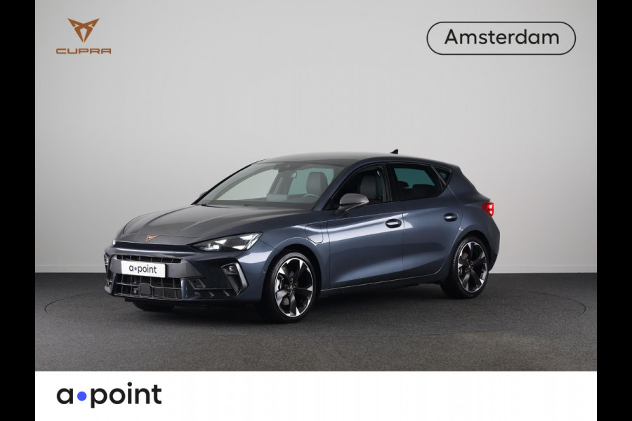 CUPRA Leon 1.5 TSI e-Hybrid Business 204 pk Automaat (DSG) | Navigatie | Parkeersensoren (Park assist) | Achteruitrijcamera | Stoelverwarming | Adaptieve cruise control |