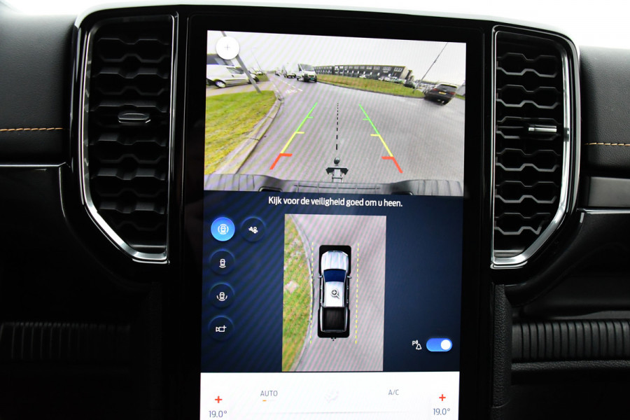 Ford Ranger 2.0 Super Cab EcoBlue Wildtrak Adaptieve Cruise, 360 Camera, Carplay, 3500kg Trekhaak, LEDER, LED, 204pk, Automaat, Uniek!