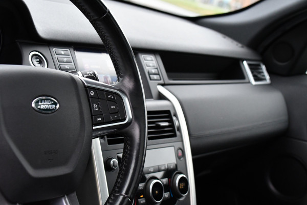 Land Rover Discovery Sport 2.0 TD4 HSE Camera, Cruise, Stoelverwarming, PANO, 180pk, LED, Leder, Automaat, multimedia, Uniek!