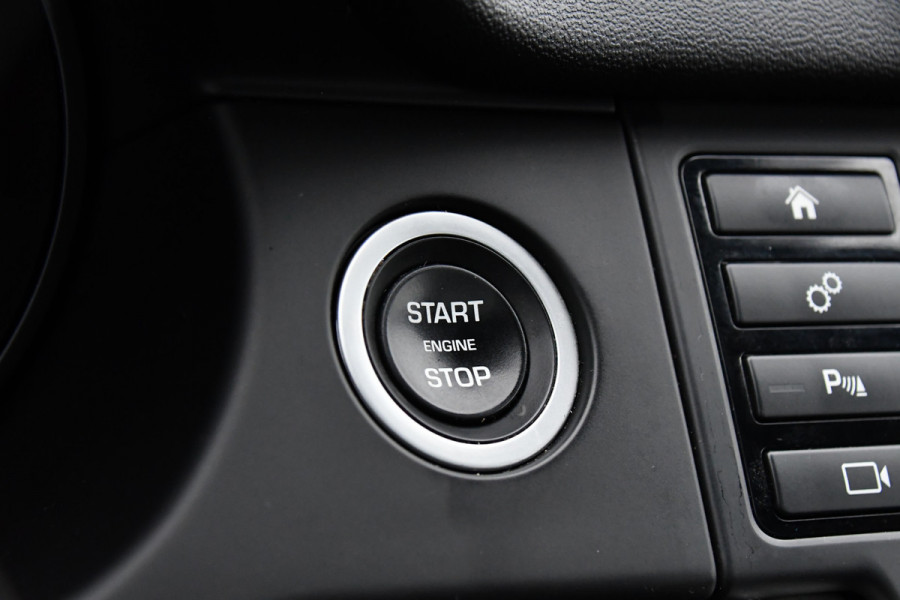Land Rover Discovery Sport 2.0 TD4 HSE Camera, Cruise, Stoelverwarming, PANO, 180pk, LED, Leder, Automaat, multimedia, Uniek!