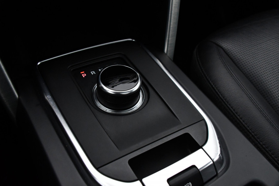 Land Rover Discovery Sport 2.0 TD4 HSE Camera, Cruise, Stoelverwarming, PANO, 180pk, LED, Leder, Automaat, multimedia, Uniek!