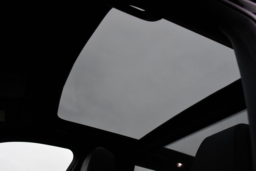 Land Rover Discovery Sport 2.0 TD4 HSE Camera, Cruise, Stoelverwarming, PANO, 180pk, LED, Leder, Automaat, multimedia, Uniek!