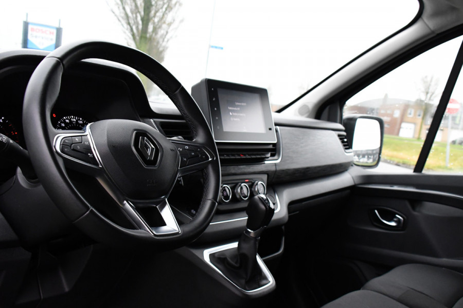 Renault Trafic 2.0 dCi 170 L1H1 Luxe Black Edition Adaptieve Cruise, Camera, Carplay, 170pk, Automaat, LED, Clima, Stoelverwarming, Multimedia, Uniek!