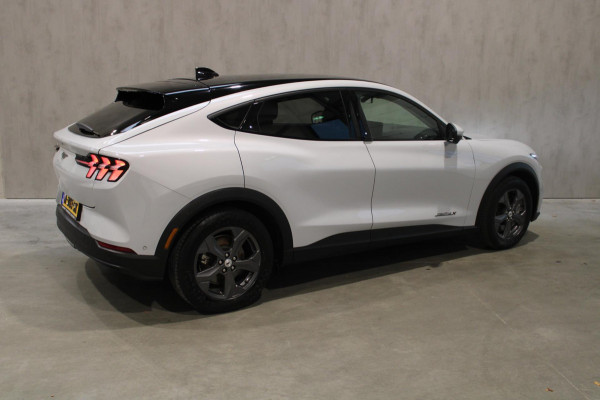 Ford Mustang Mach-E Extended RWD 98 kWh Leer|B&O|Camera|Panoramadak