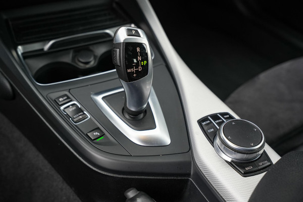 BMW 1-serie 125i Edition M Sport Shadow High Executive