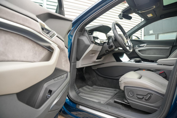 Audi e-tron e-tron 55 quattro advanced Pro Line Plus 95 kWh File Assist Rijstrooksensor Climate Control Navi Stoelverw. 360 camera 21"L.M.